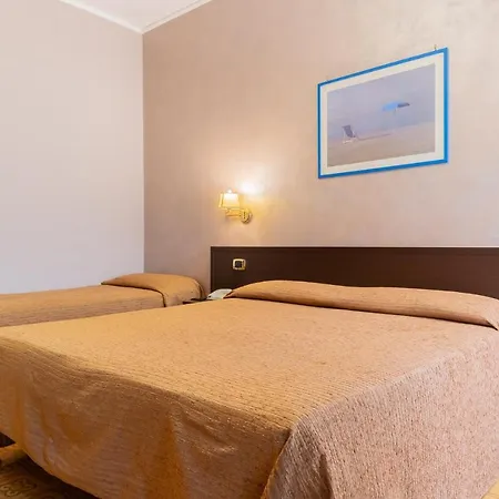 Hotel Riviera Trani Exterior photo